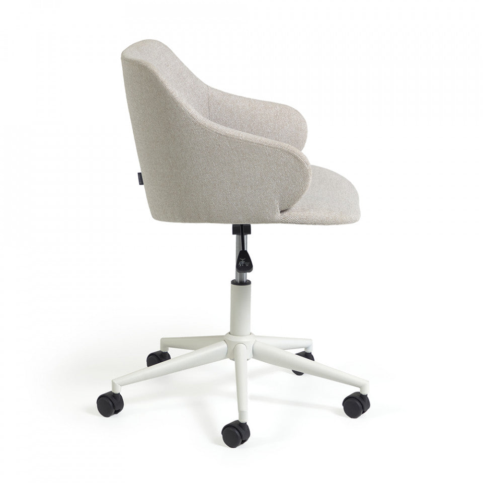 Scaun birou rotativ gri deschis din textil Einara Kave Home