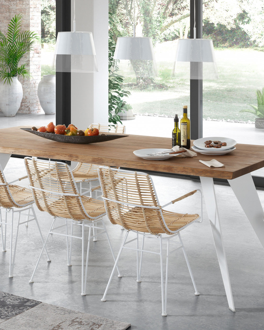 Scaun dining alb din ratan si metal Tishana Kave Home
