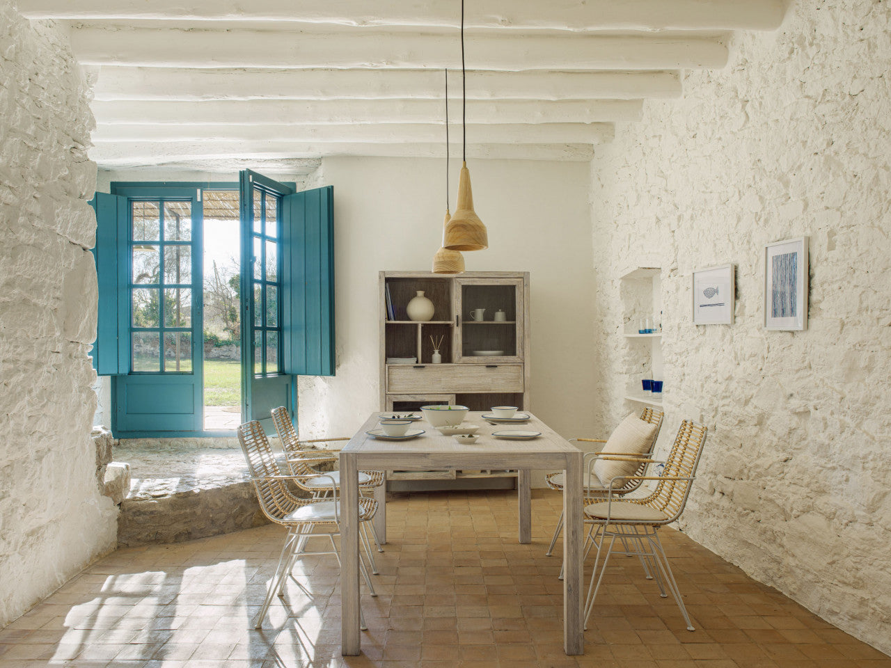 Scaun dining alb din ratan si metal Tishana Kave Home