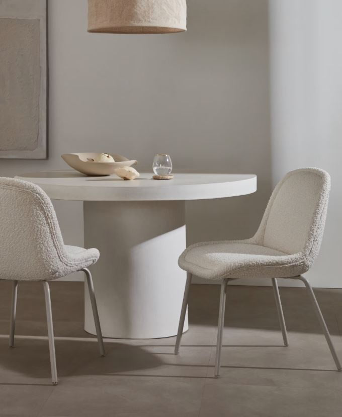 Scaun dining alb din textil Aimin Fleece Kave Home