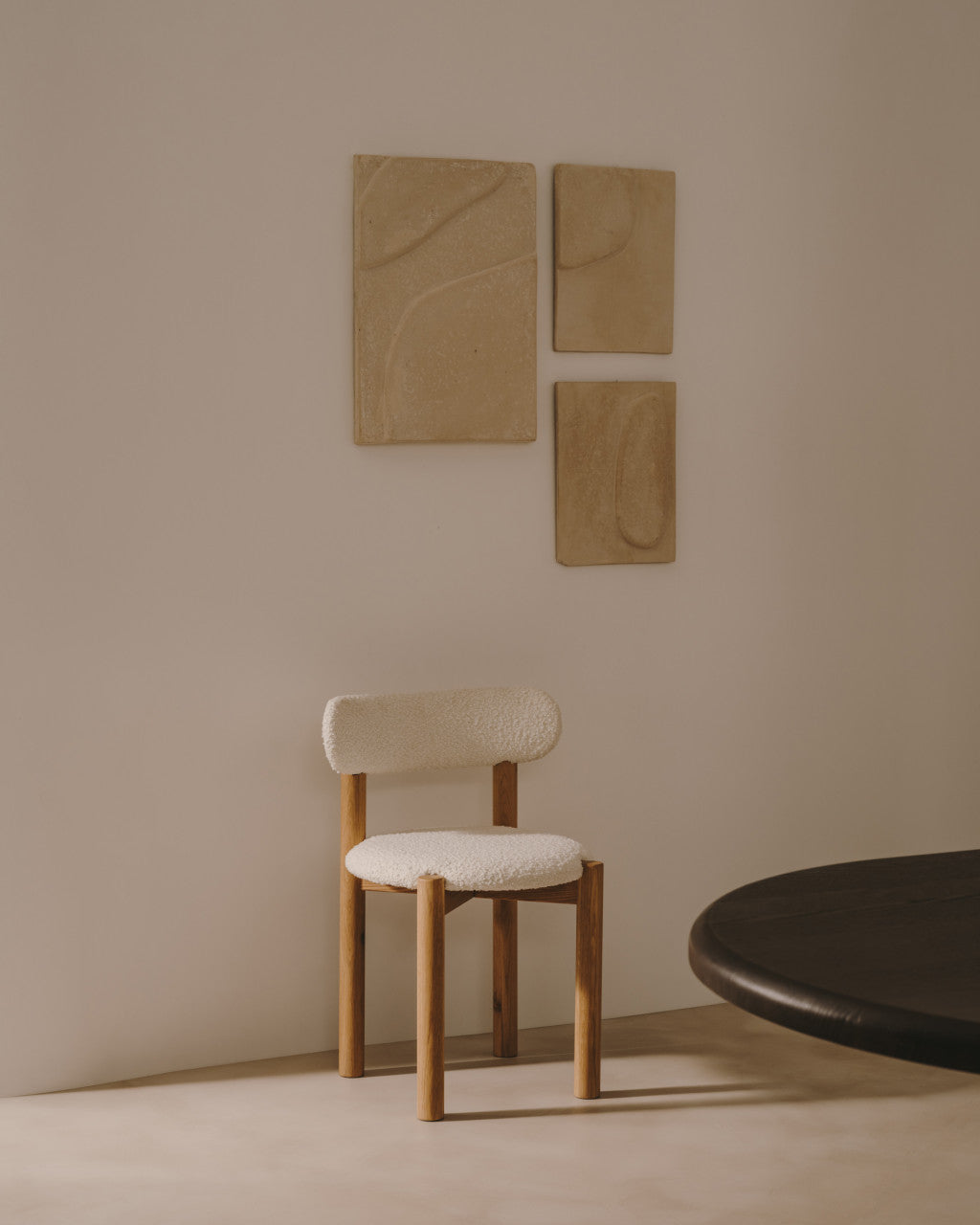 Scaun dining alb din textil Nebai Kave Home
