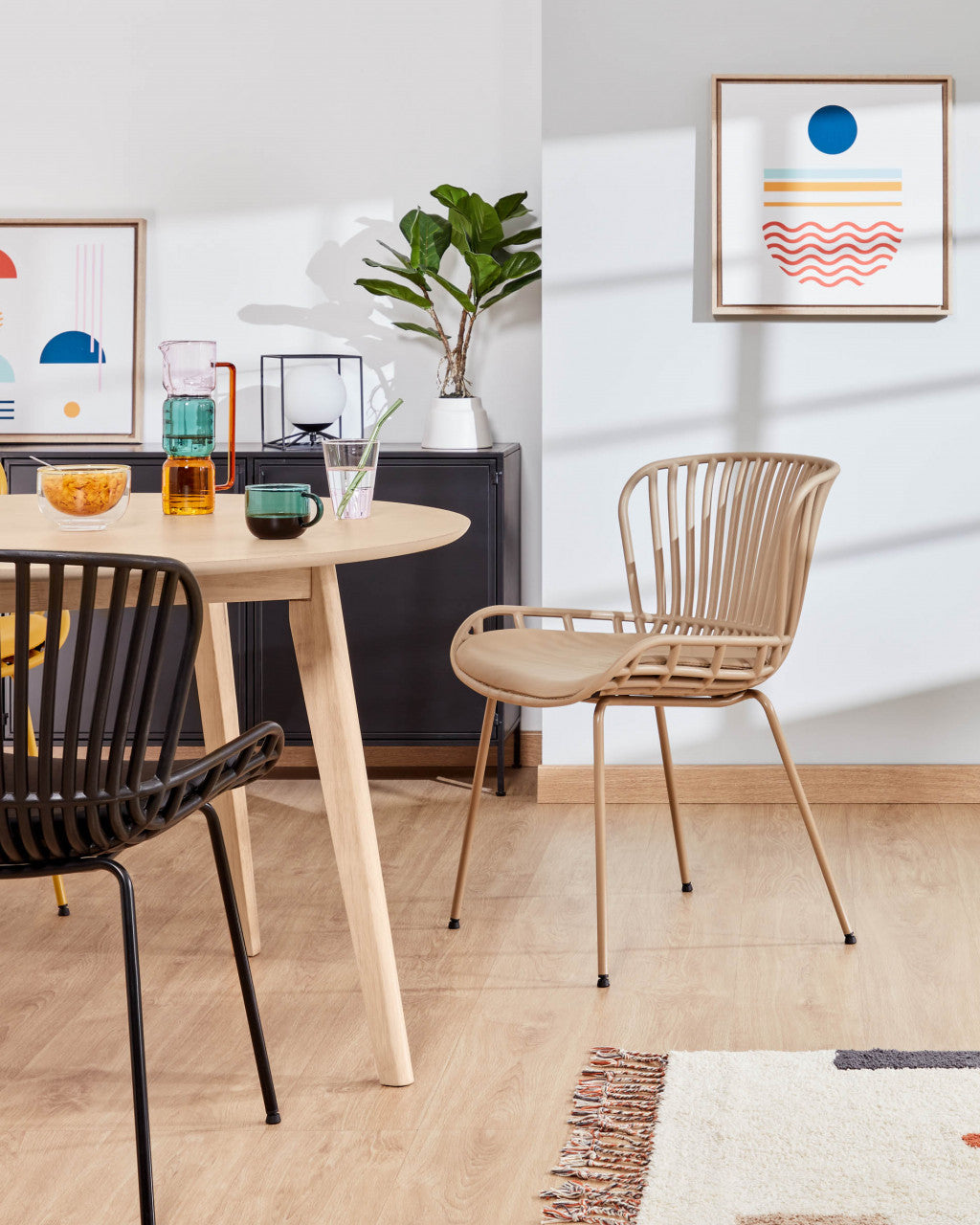Scaun dining bej din metal Surpik Kave Home