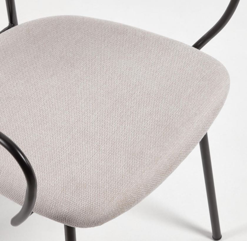 Scaun dining bej din textil Auxtina Kave Home