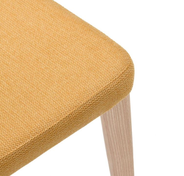 Scaun dining galben mustar din textil Rosie Kave Home