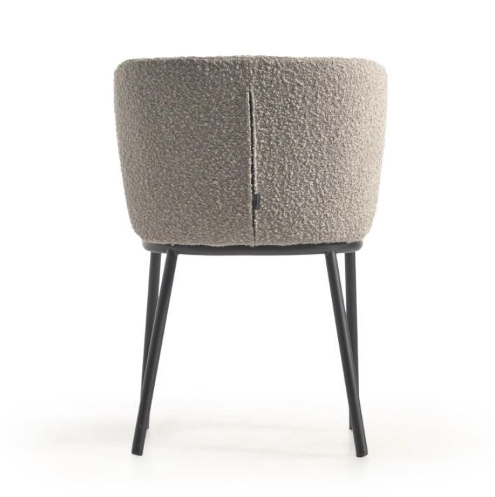 Scaun dining gri deschis din textil Ciselia Kave Home