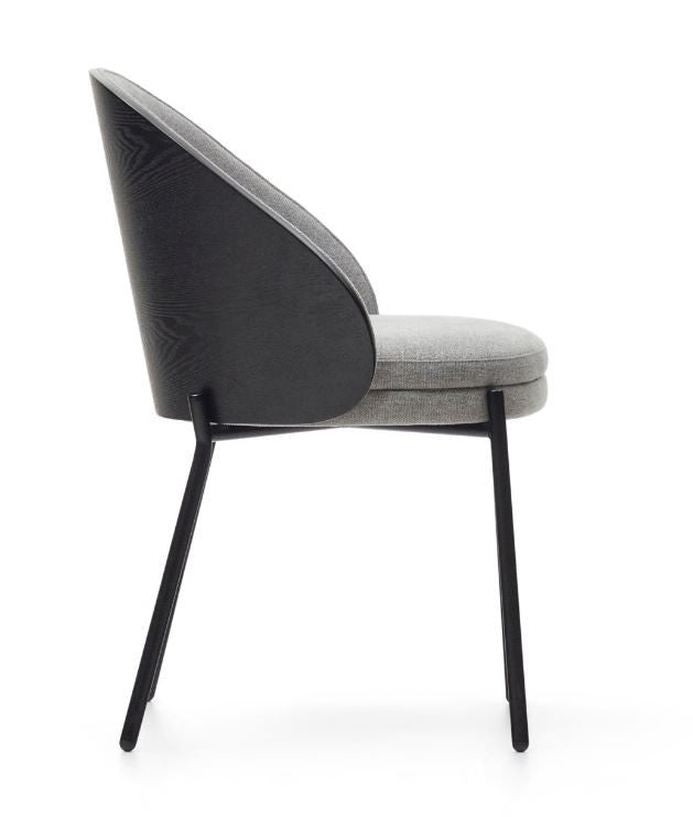 Scaun dining gri deschis/negru din textil Eamy Kave Home