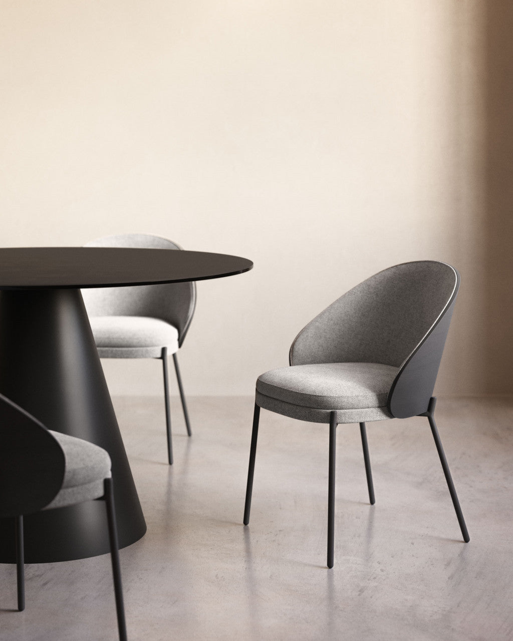 Scaun dining gri deschis/negru din textil Eamy Kave Home