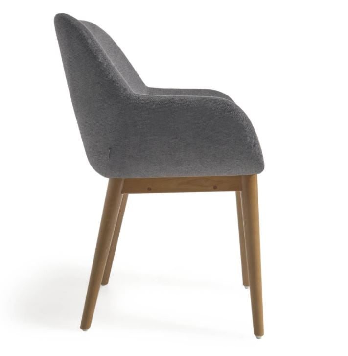 Scaun dining gri inchis din textil Konna Kave Home