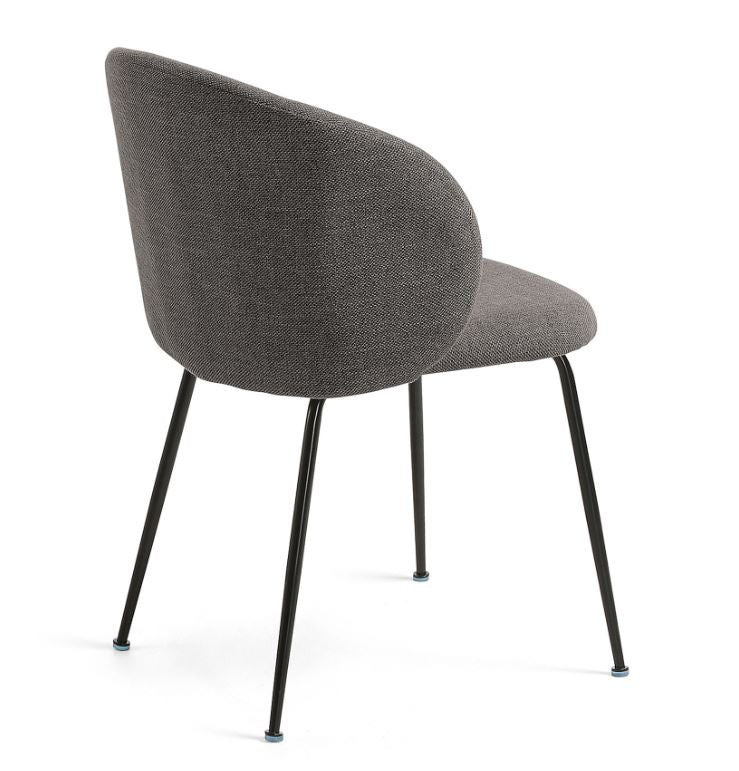 Scaun dining gri inchis din textil Minna Kave Home