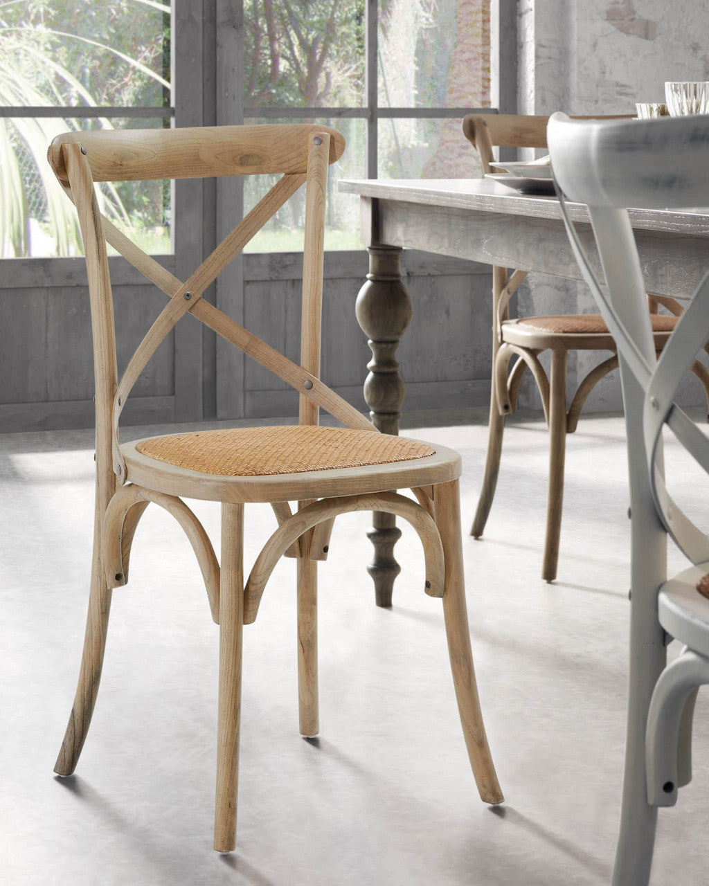 Scaun dining maro deschis din lemn Alsie Kave Home