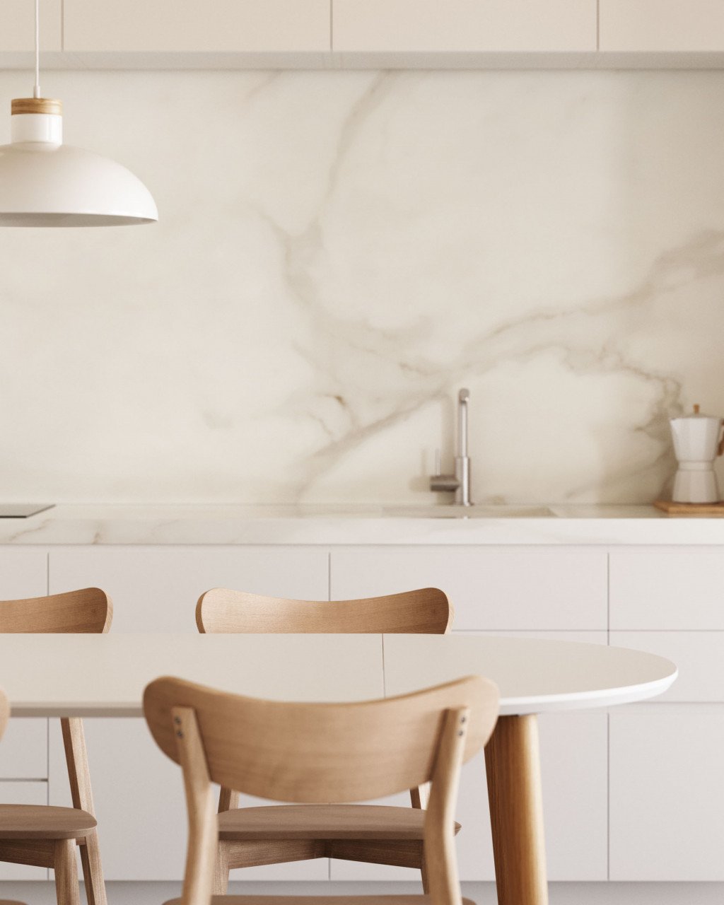 Scaun dining maro deschis din lemn Safina Kave Home