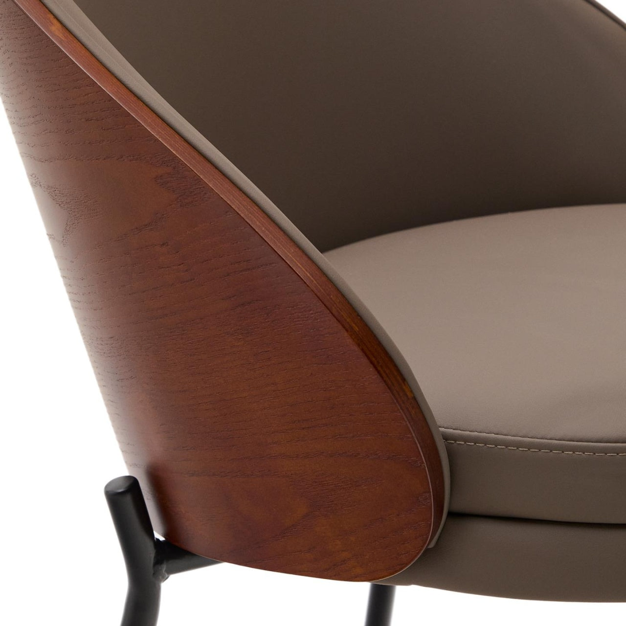 Scaun dining maro din piele ecologica Eamy Kave Home