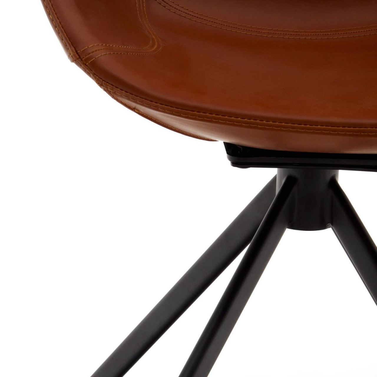 Scaun dining maro din piele ecologica Tissiana Kave Home