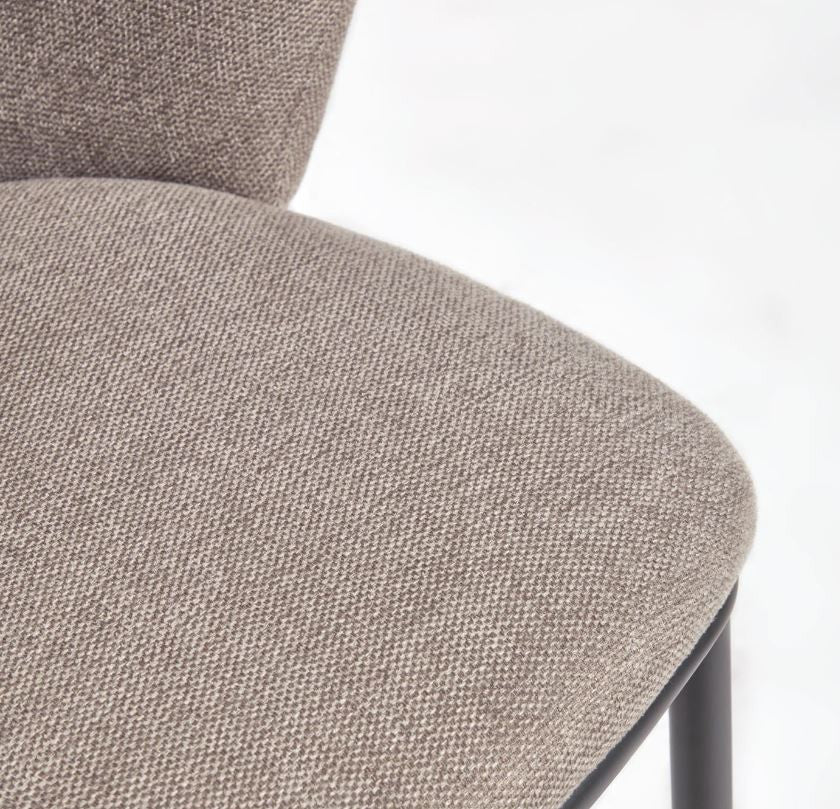 Scaun dining maro din textil Ciselia Kave Home