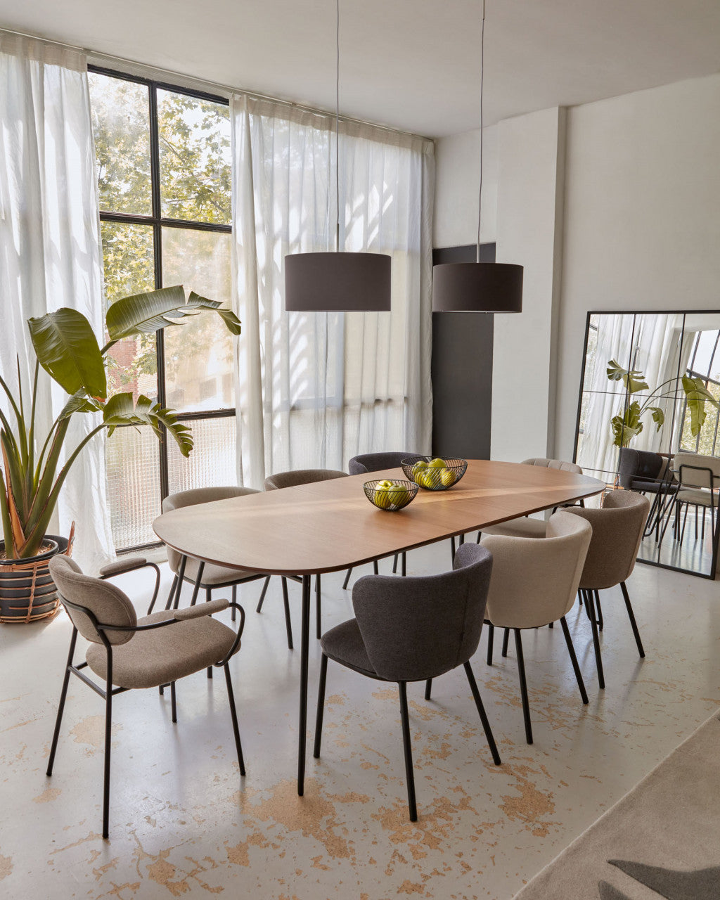 Scaun dining maro din textil Ciselia Kave Home