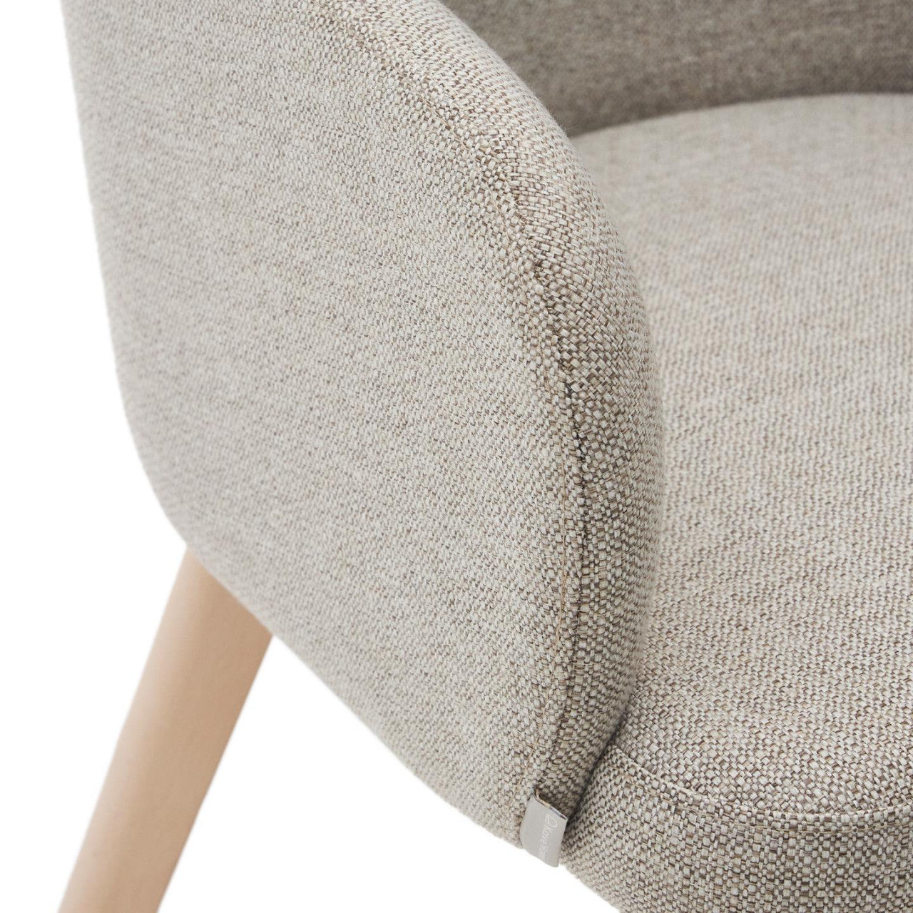 Scaun dining maro din textil Nelida Kave Home