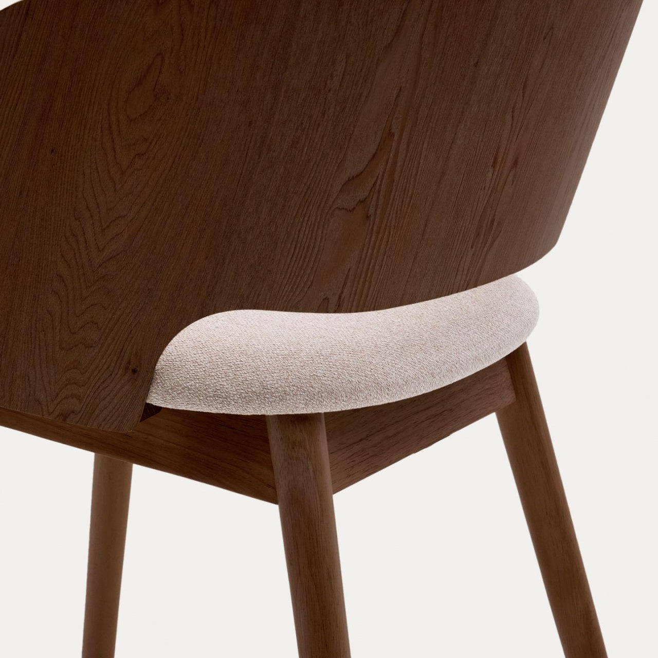 Scaun dining maro inchis/bej din lemn Senoa Kave Home