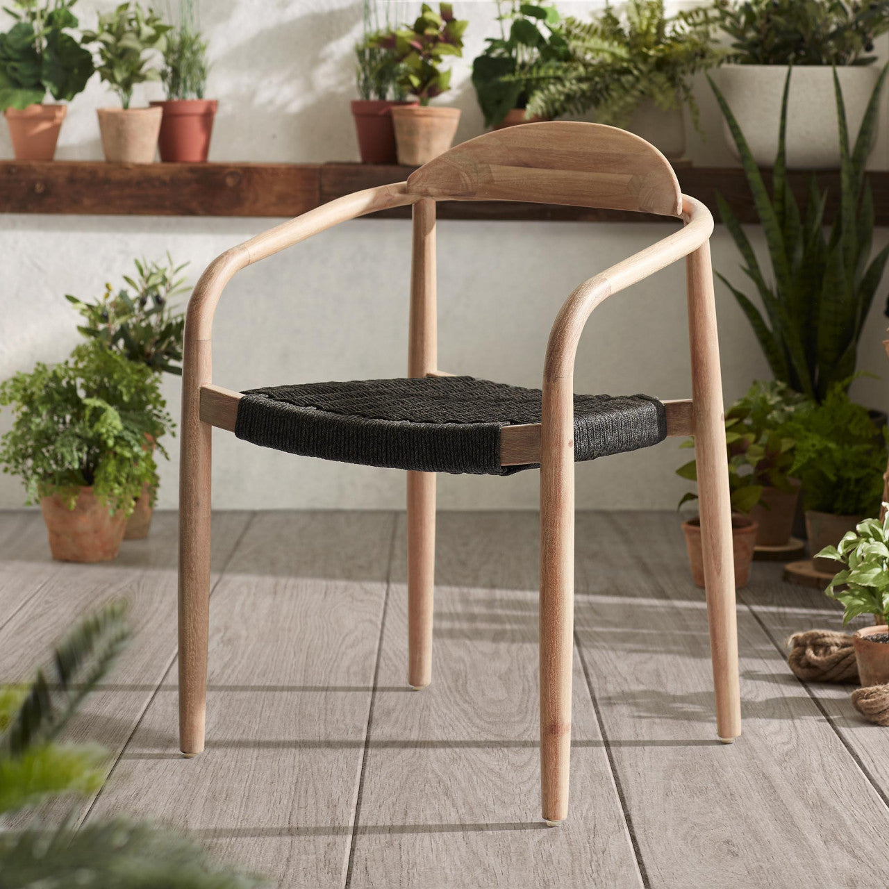 Scaun dining maro/negru din lemn Nina Style Kave Home