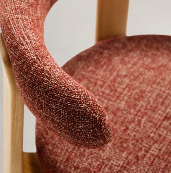 Scaun dining maro teracota din textil Granite Chenille Small Kave Home