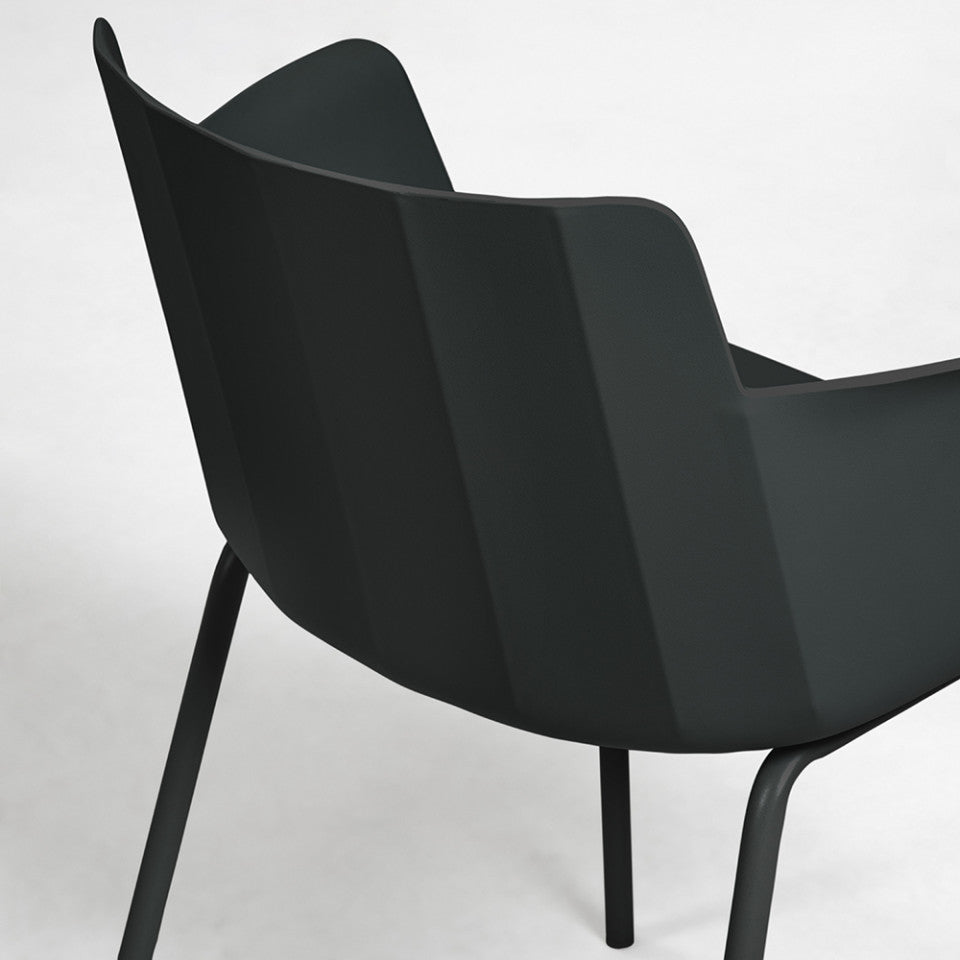 Scaun dining negru din metal Hannia Arms Kave Home