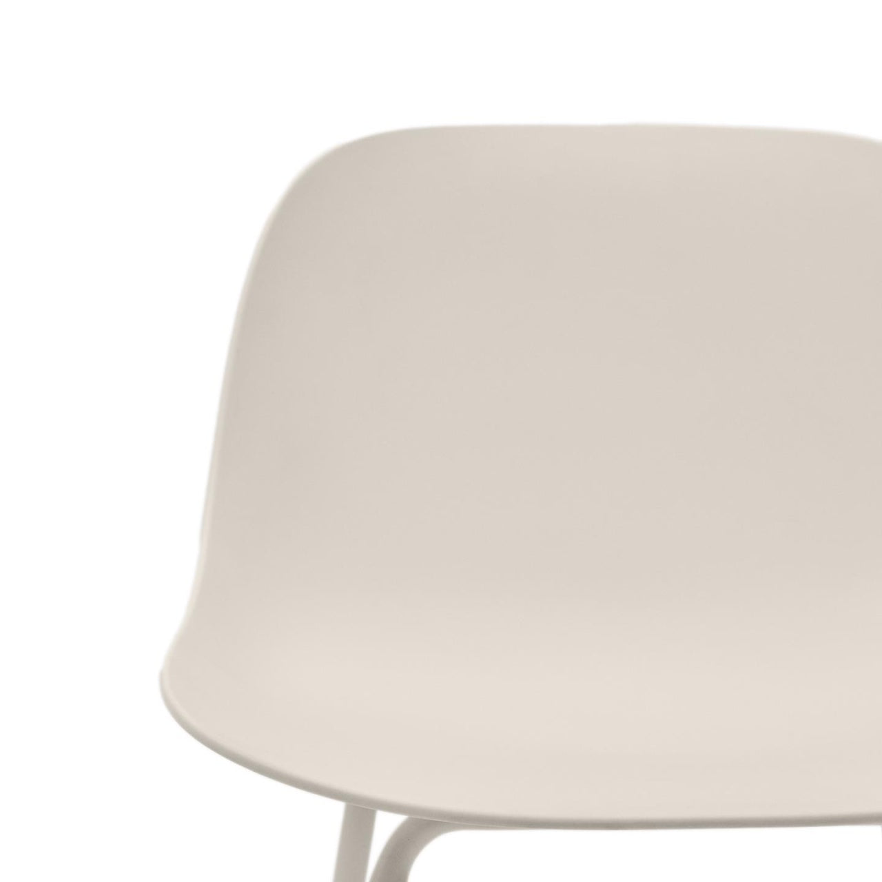 Scaun exterior bar bej din plastic Altea Kave Home