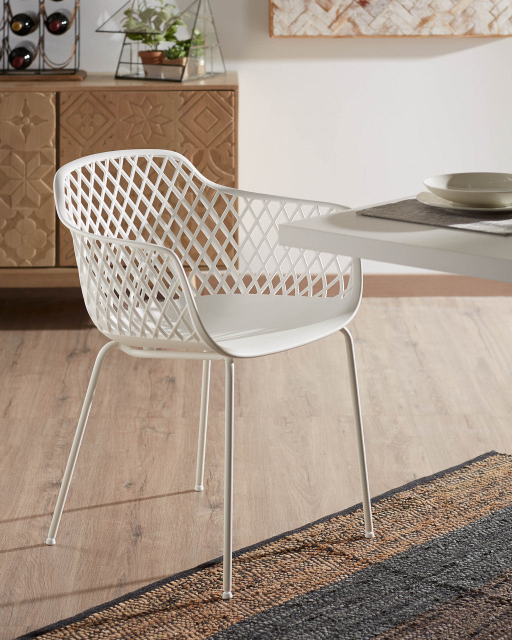Scaun exterior dining alb din metal Quinn Kave Home