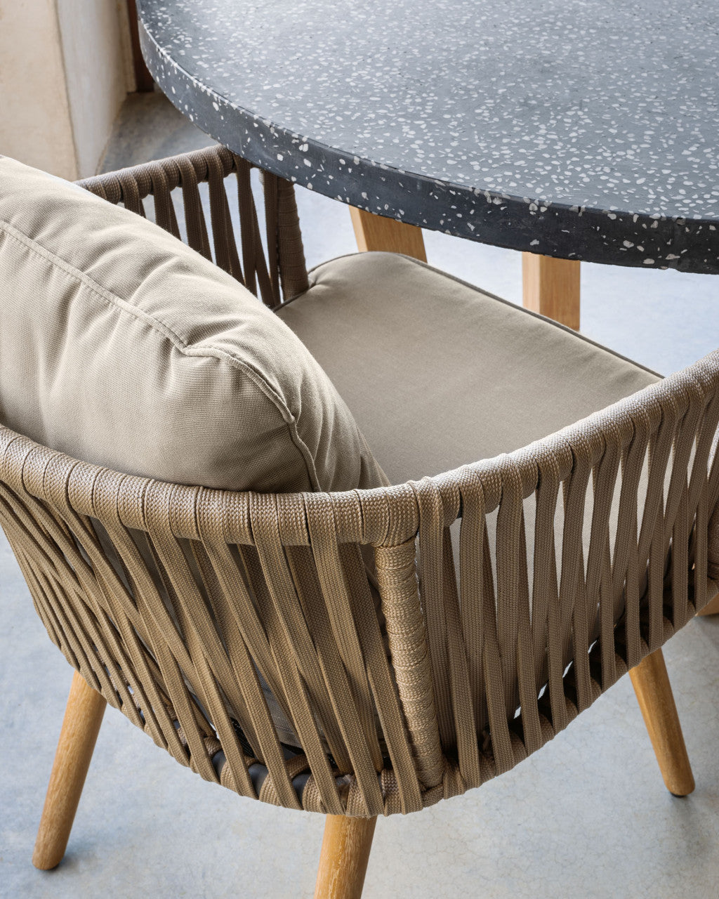 Scaun exterior dining din lemn Hemilce Kave Home