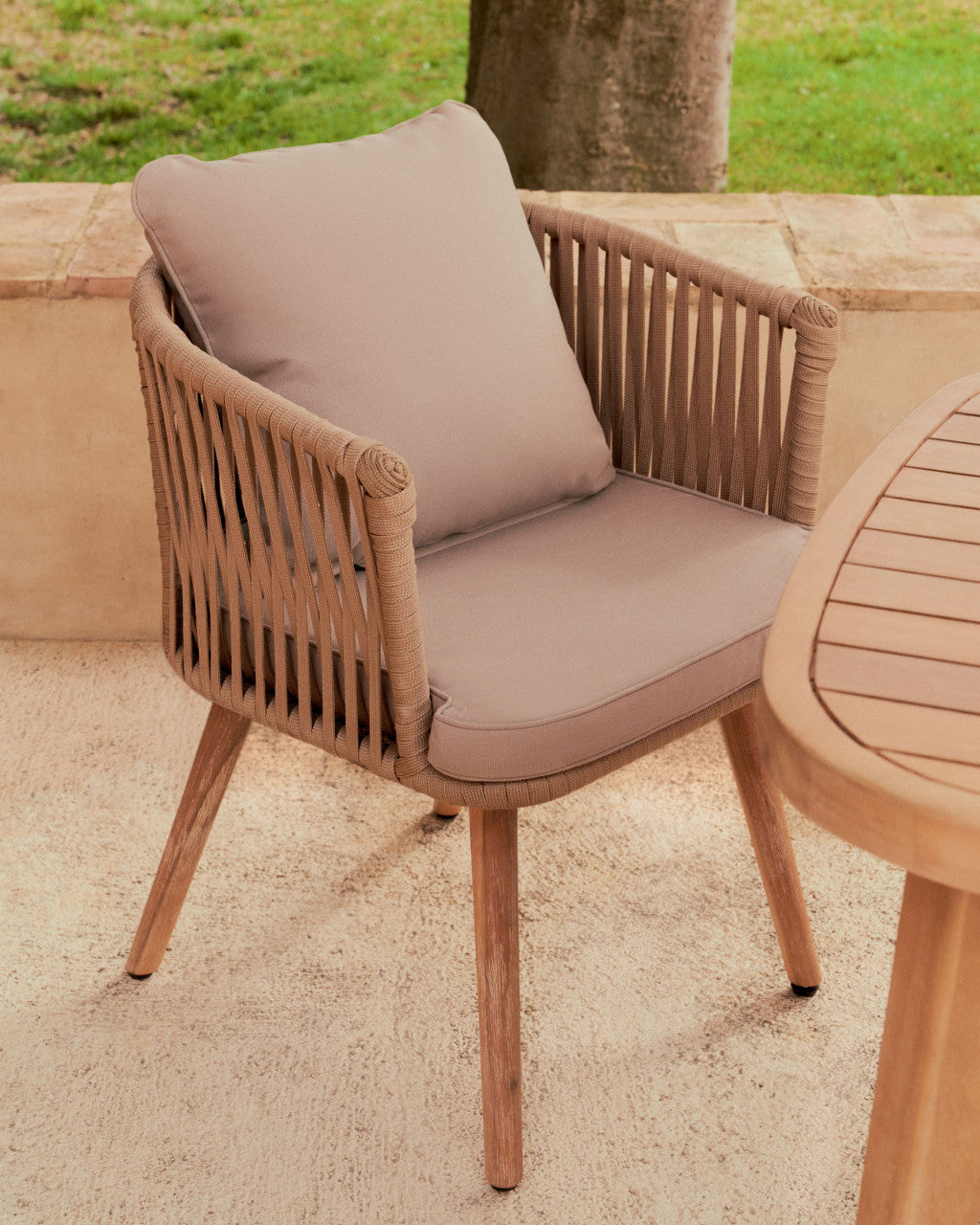 Scaun exterior dining din lemn Hemilce Kave Home