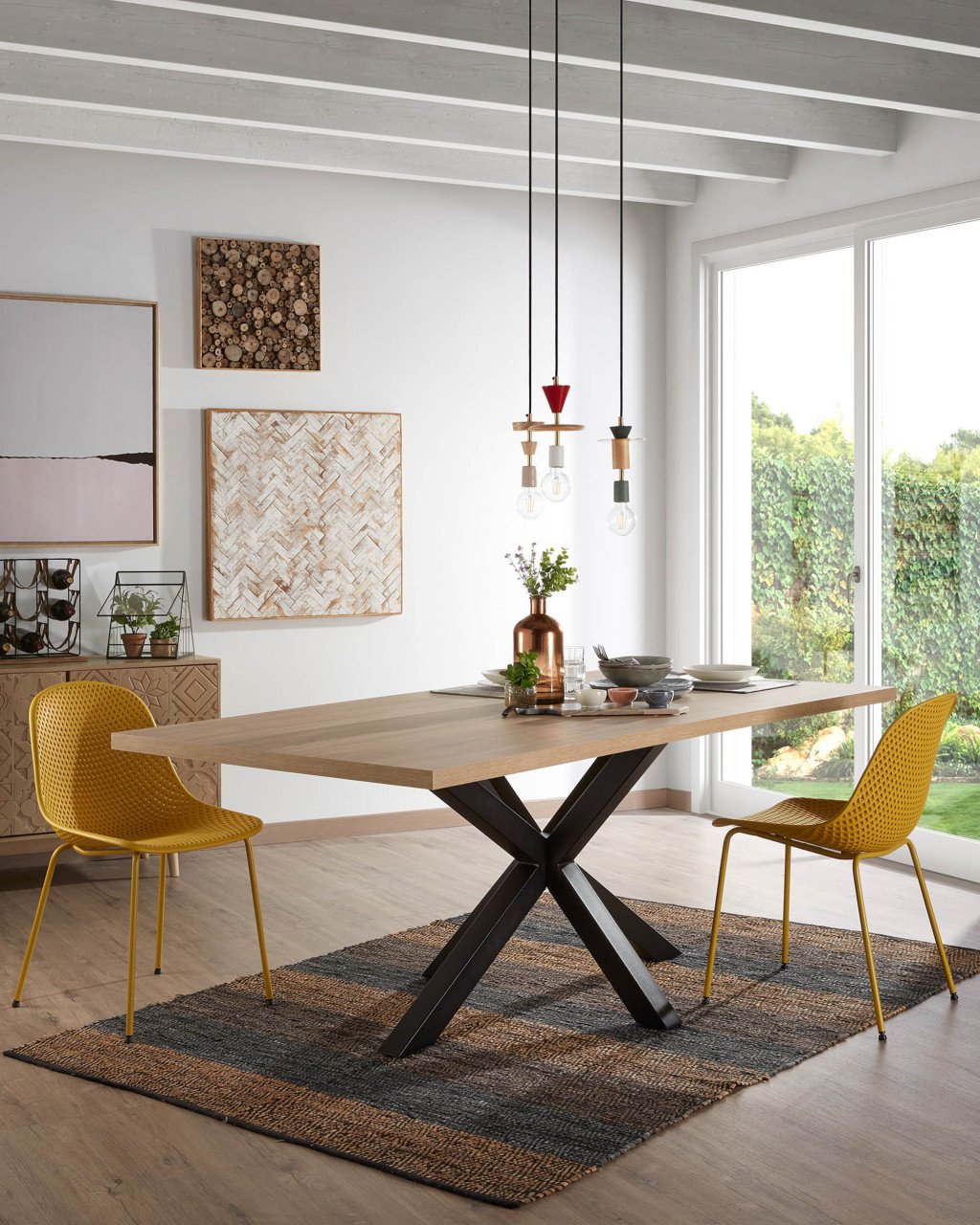 Scaun exterior dining galben din metal Quinby Kave Home