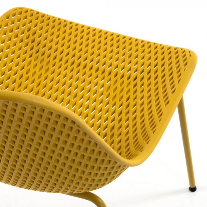 Scaun exterior dining galben din metal Quinby Kave Home