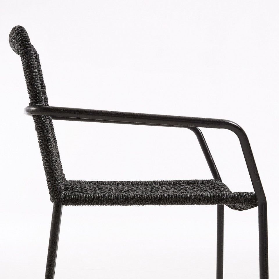 Scaun exterior dining gri inchis din metal Boomer Kave Home