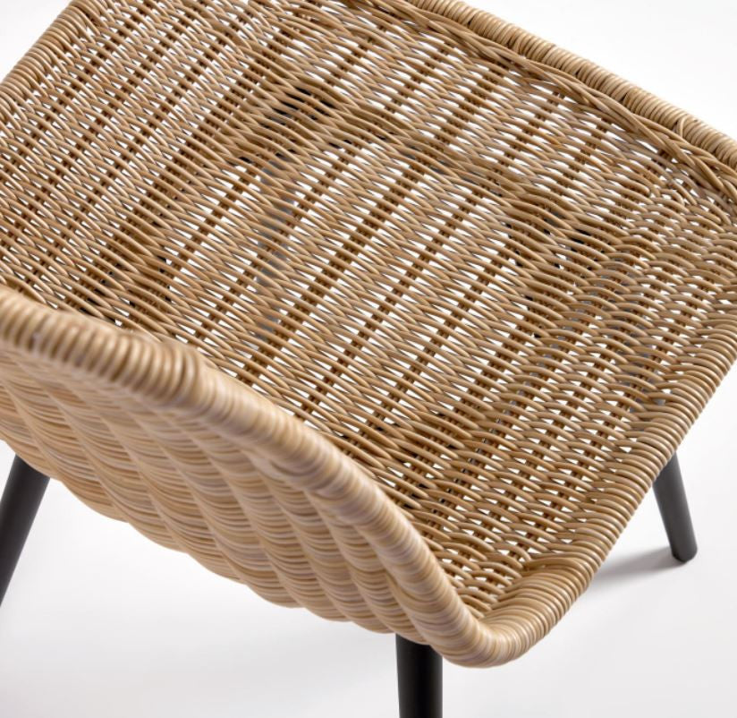 Scaun exterior dining maro din metal Equal Kave Home