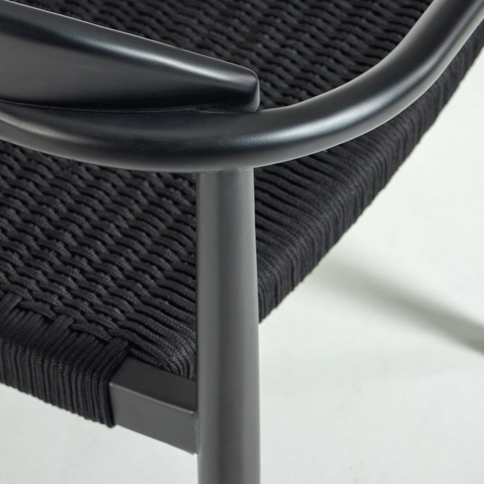 Scaun exterior dining negru din lemn Nina Kave Home