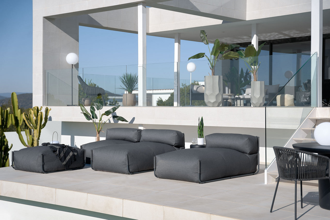 Scaun exterior dining negru din textil Yanet Kave Home