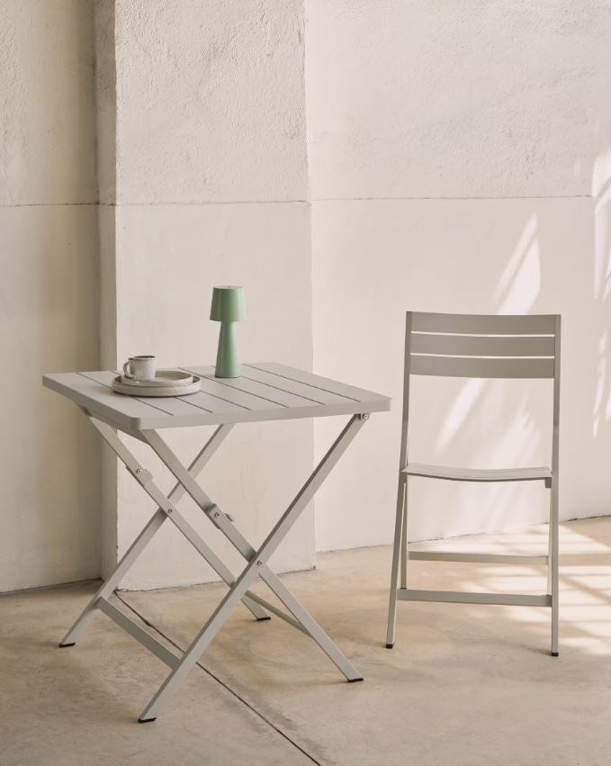 Scaun exterior dining pliabil alb din metal Torreta Kave Home
