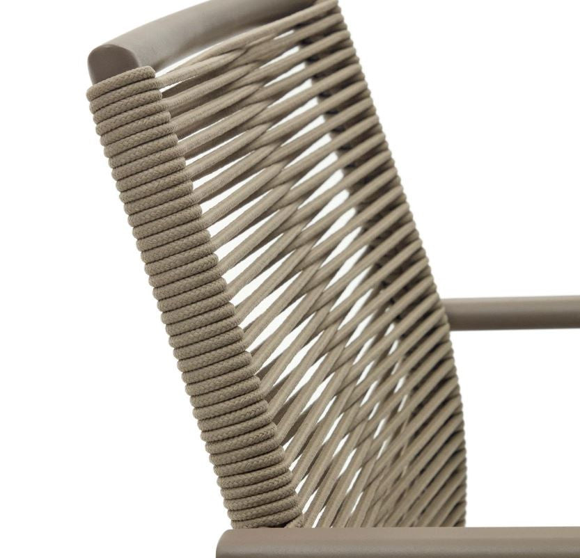 Scaun exterior maro din metal Culip Kave Home