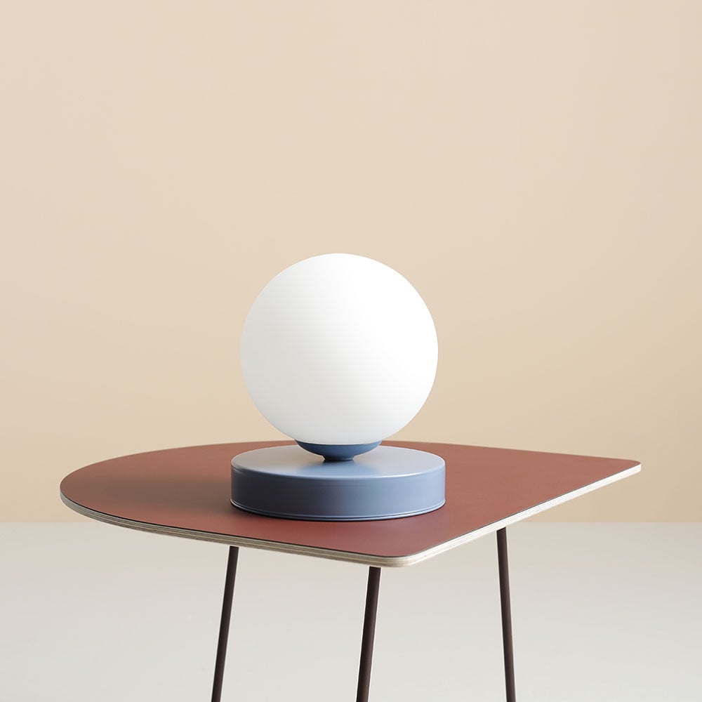 Veioza albastra/alba din sticla 17 cm Ball S Aldex