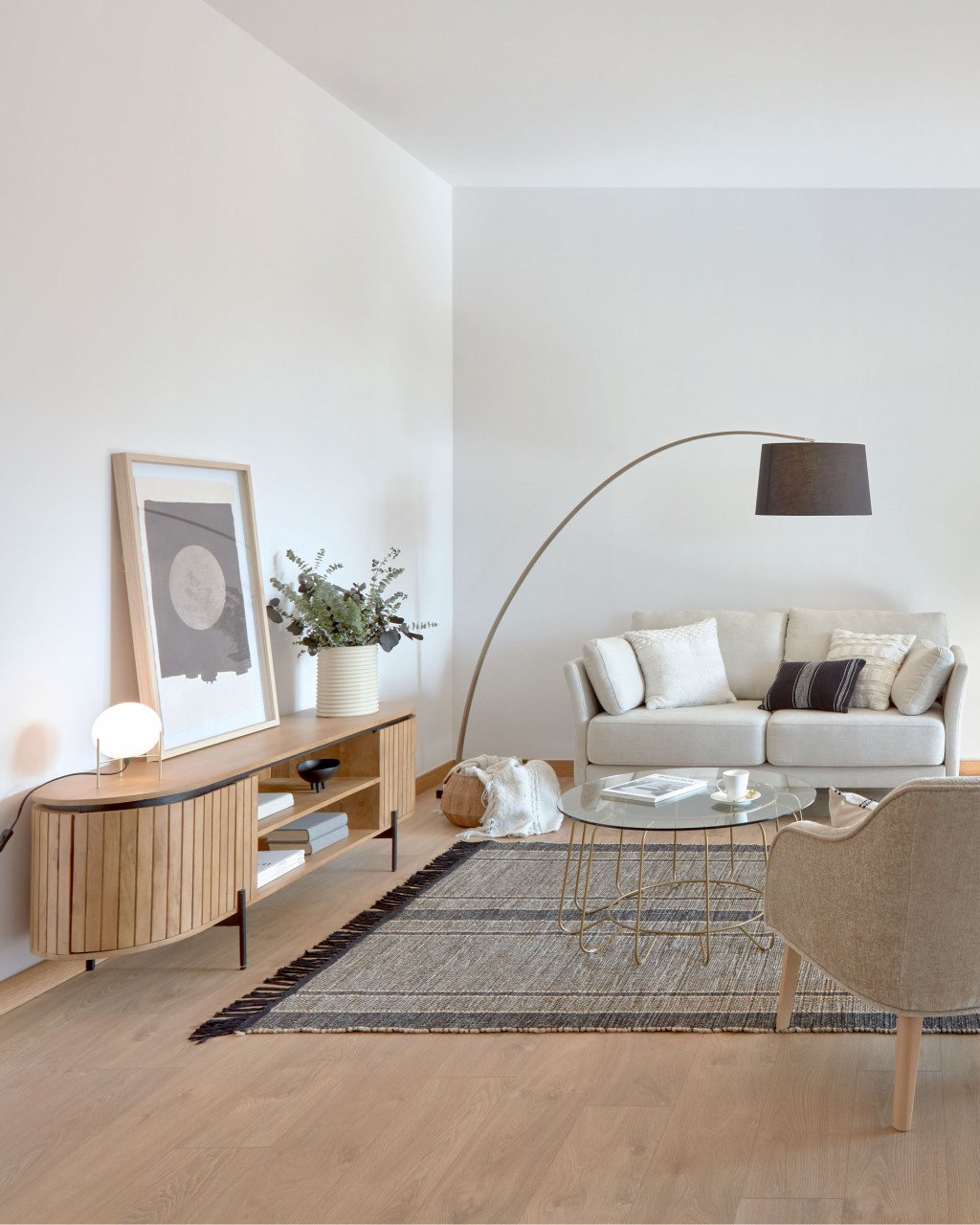 Veioza aurie/alba din metal 22 cm Seina Kave Home