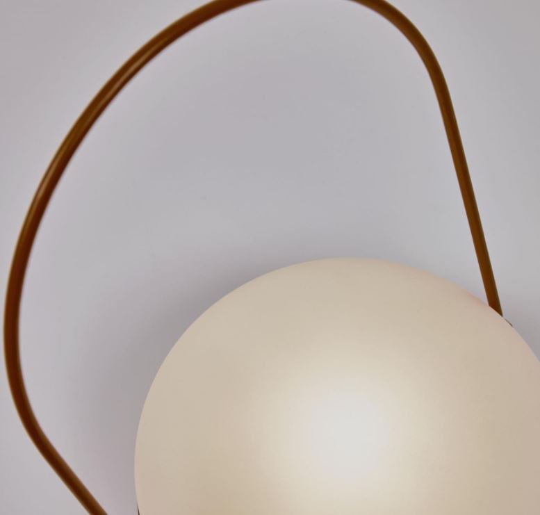 Veioza galben mustar/alba din metal 28 cm Tea Kave Home