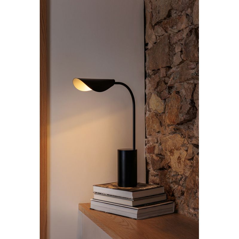 Veioza, Lampa de masa LIGGERA