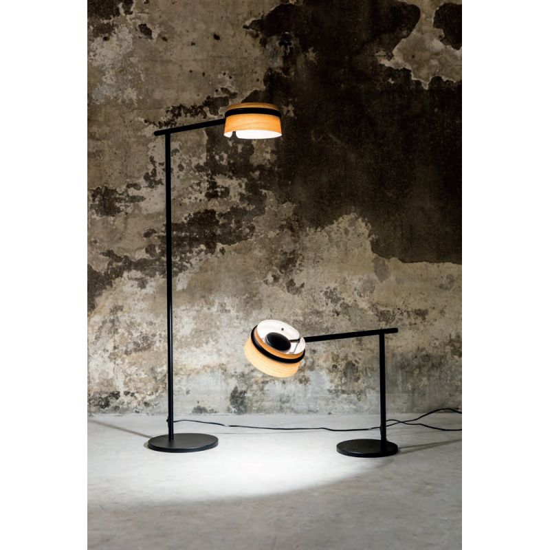 Veioza LED / Lampa de masa dimabila design deosebit LOOP frasin