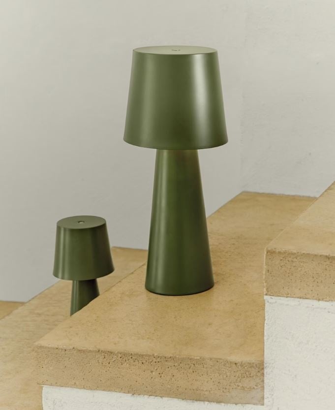 Veioza portabila verde din metal cu USB 40 cm Arenys Kave Home