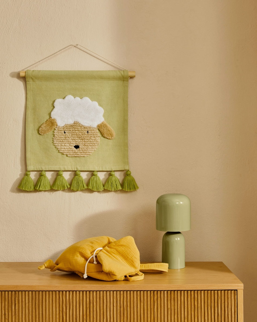 Veioza verde din metal 28 cm Monze Kave Home