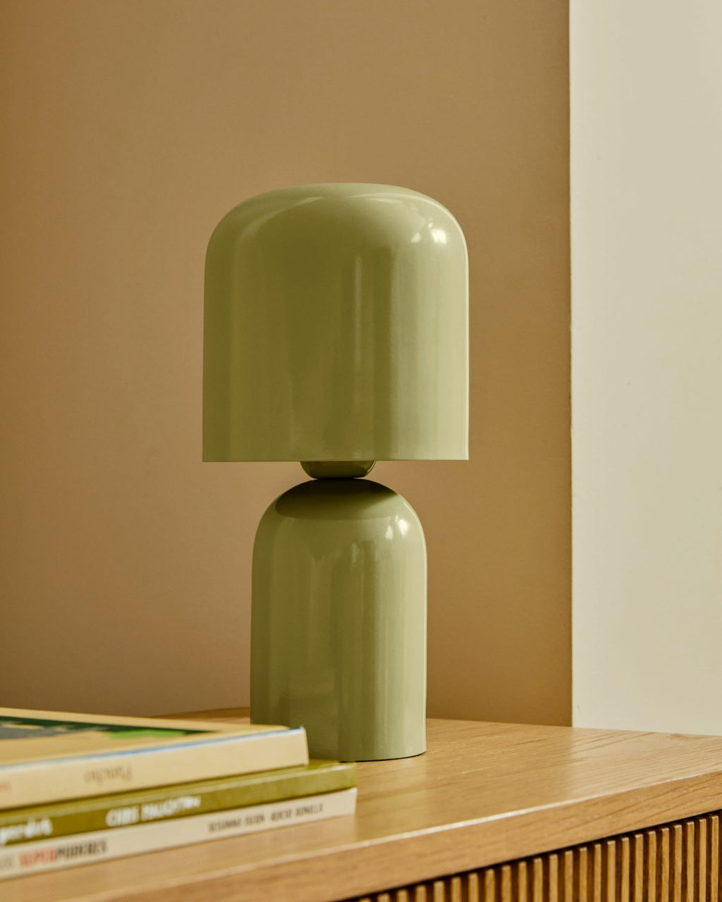 Veioza verde din metal 28 cm Monze Kave Home